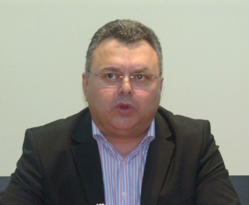 Dragomir îi solicită premierului Ponta să promoveze o ordonanță de urgență prin care alocația de stat a copiilor să fie majorată la 200 de lei